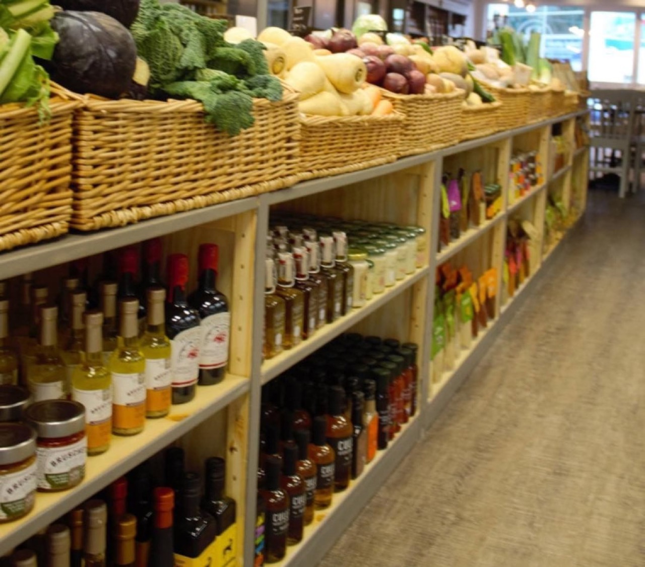 Shelving Systems | Shelving and Bookcase Gallery. Examples of ...